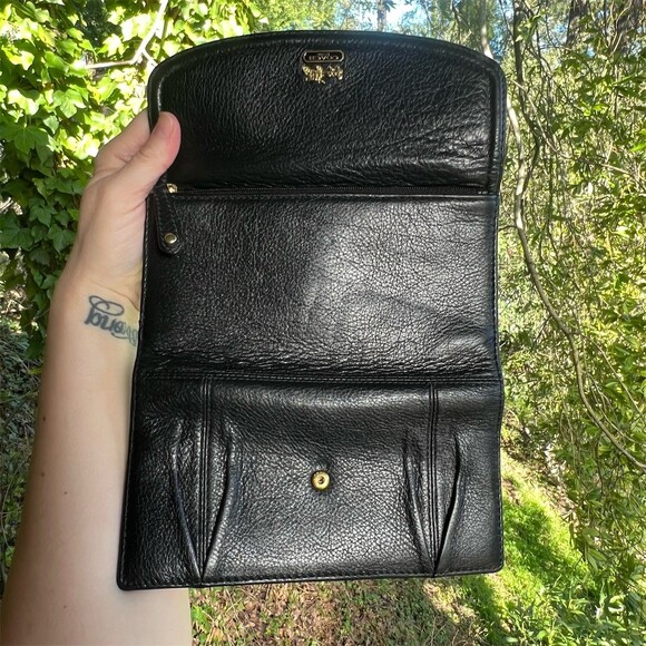 VINTAGE COACH Black Leather Trifold Wallet w Gold Logo Accent AUTHENTIC - Picture 4 of 10